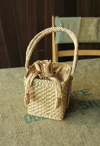 basket mini bag